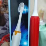 Electric Toothbrush  Toothbrush Heads, Ultra Whitening, Battery Operated Portable Oral Care