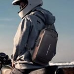 Chest Bag Multifunction Crossbody Sport Running Travel Sling Pack Anti-theft USB Charge Shoulder   (Random Color)