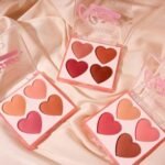 huda mouji blusher  each