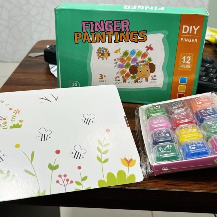 New DIY Kids Finger Painting Cards Set with 30pcs Cards and 12 Foamic colours
