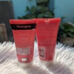 _*Neutrogena –  Fresh & Clear Daily Exfoliator – 150ml*_