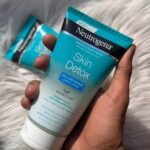 _*Neutrogena  Face Wash Mask Skin Detox Clarifying Clay 150ml*_