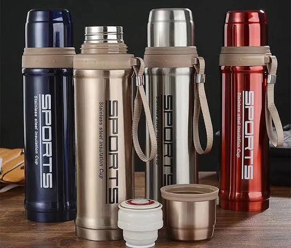 Stainless Steel 750 ML Vacuum Flask Water Bottle Hot and Cold Water Bottle For Boys And Girls-Hot And Cold Stainless Steel Vacuum Flask Water Bottle