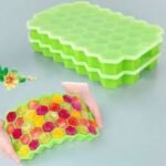 Honeycomb Ice tray with Lid