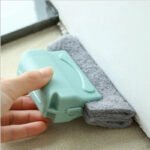 Window Gap Cleaning Brush