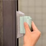 Window Gap Cleaning Brush